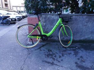 ruote; alte; Firenze;