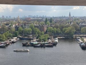 Amsterdam dalla terrazza della Biblioteca Pubblica sul canale